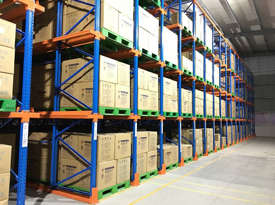 匯偉塑膠中山通廊式貨架【易達貨架】 匯偉塑膠中山通廊式貨架【易達貨架】