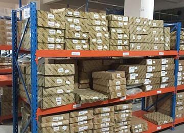 汽車配件存儲用哪種中堂東莞倉儲貨架？【易達貨架】