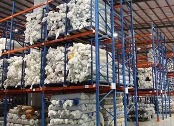 佛山布匹倉庫貨架定做廠家可以做貨架自動(dòng)升級嗎？【易達(dá)貨架】