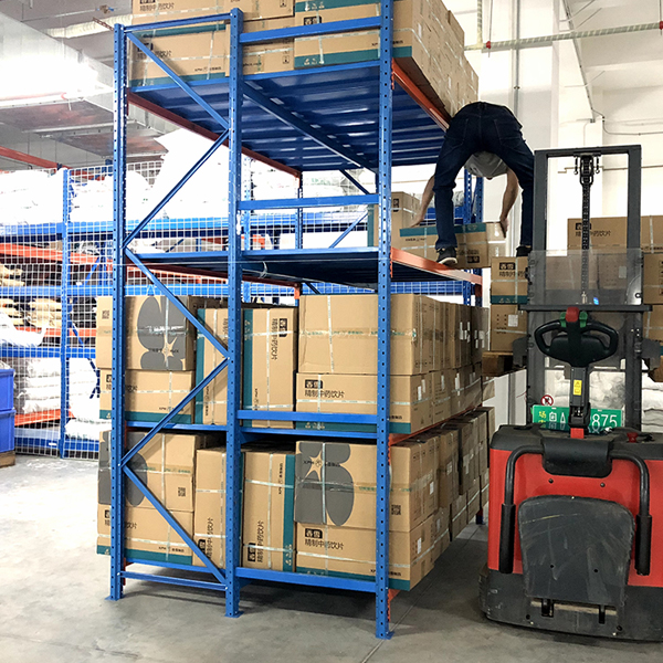 塘廈輕型倉儲貨架