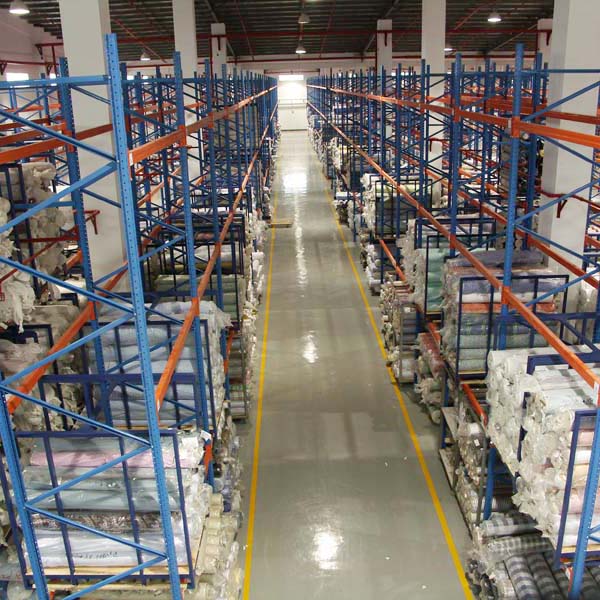 布匹倉(cāng)庫(kù)貨架