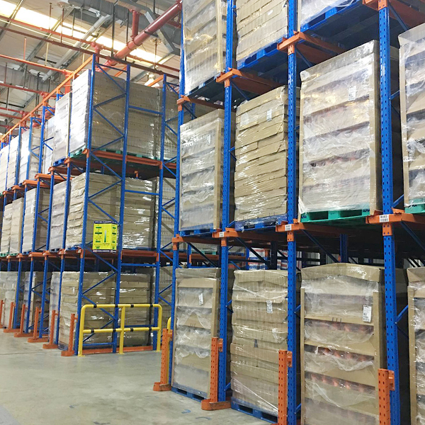 駛入式倉儲貨架